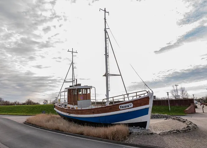 Tjalkstrasse-2 By Interhome Daire